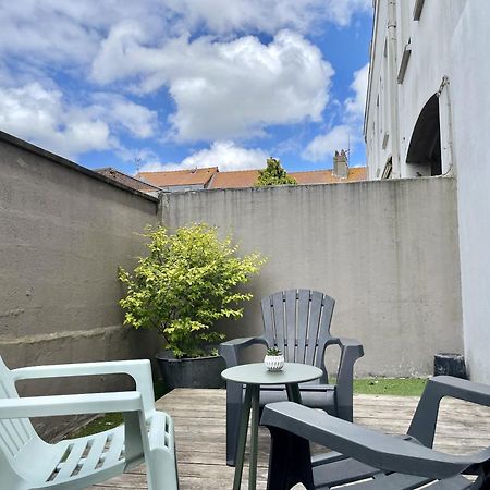 L'Aristide Apartment กาเลส์ ภายนอก รูปภาพ