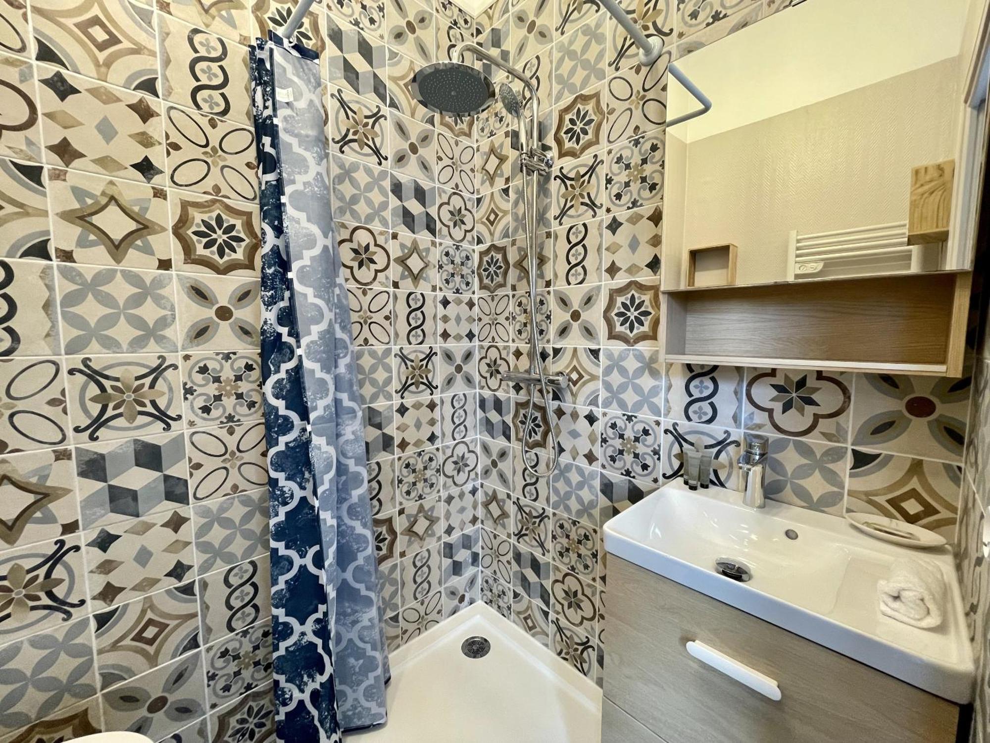 L'Aristide Apartment กาเลส์ ภายนอก รูปภาพ
